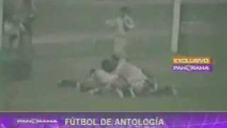 Gol Miguel Seminario UNIVERSITARIO DE DEPORTES (2) alianza (1) (29/06/1983)