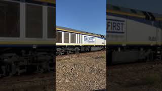 TRAINS AM22 OneRail EL51 Vintage Diesel loco GM46 EL63 doing the run around at Snowtown 16/11/21