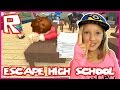 Escape High School Obby / First to Finish / Roblox