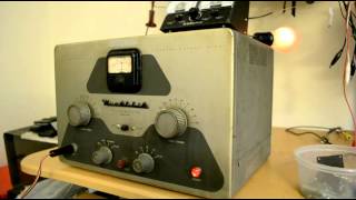 Demonstration of the Heathkit DX-35 transmitter