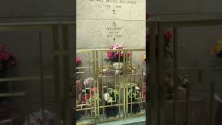 Aaliyah’s burial site \u0026 Mausoleum a Football field away from Malcolm X Gravesite. RIP to Both Greats