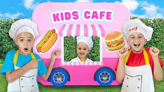 Vlad and Niki visit Chris' Kids Cafe