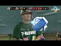 20131030 cpbl 獅vs犀牛 11上 又是高國慶！！面對偏高的球還是一棒掃到右外野，形成安打