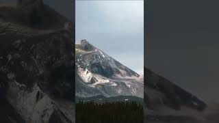 You Won't Believe Your Eyes! 🤯 Volcanic Eruption 🌋#viralshort #volcano #volcanicash #eruption