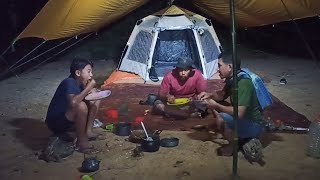 camping diguyur hujan deras tengah malam detik keluar ikan dari air terjun ke danau tidur nyenyak