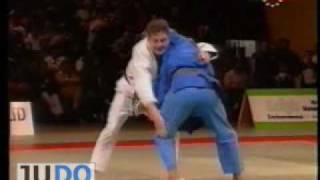 JUDO 1990 Judo Masters: Densign White (GBR) - Chris Bacon (AUS)