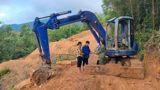 Download Mp3 Excavator Dig the ground to build a new farm Breeding animals Phuc and Sua