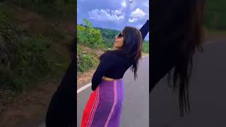 Sundarama Wachanaya Loke(සුන්දරම වචනය ලෝකේ) සරම් බරං Short Video