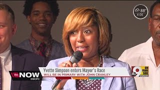 Yvette Simpson enters race for mayor