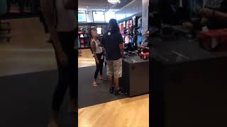 Couples argue about buying there child some shoes 🤦🏿‍♂️(Must See)