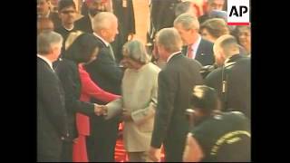 President Bush arrives at presidential palace for start of visit