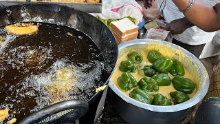 This Place is Famous for Whole Capsicum Pakoda | Bangalore Street Food