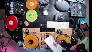 DJ Q-Bert - Turntable TV Feat Kodac Visualz \u0026 Dj Fooders (2022)