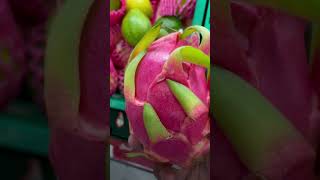 Amazing health benefits of dragon fruit!