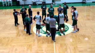 Mar 5 2011 Doc Rivers coaches up Celtics.flv