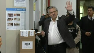 Argentina's center-left presidential candidate Fernandez votes | AFP