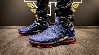 air vapormax plus on feet