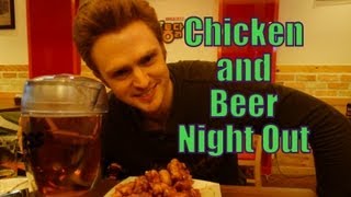 Eating Korean Chicken while Drinking Korean Beer on a fun night out in Korea (맥주 \u0026 닭고기)