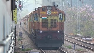 16338 Ernakulam - Okha Express Crossing 12133 Mangaluru Express : Konkan Railways