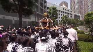 平成27年 佃島・住吉神社 本祭 津久田祭り 新佃神輿渡御 。