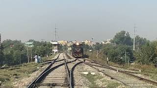 134 Down Kohat Express || PHA-20-8305 || Railfan Talha