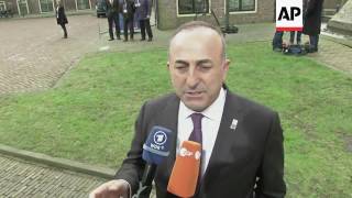 Cavusoglu: open border policy for Syrians fleeing