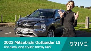 2022 Mitsubishi Outlander LS FWD Review | Affordable 7-seat Option | Drive.com.au