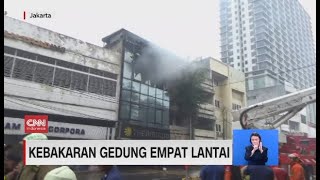 Gedung Empat Lantai di Jalan Raya Hayam Wuruk Kebakaran