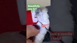 We sew a coat for the Snowman. Sewing fur!