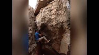 Bishop Bouldering: Erotic Terrorist (V6)