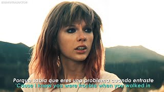 Taylor Swift - I Knew You Were Trouble // Lyrics + Españo// Video Official