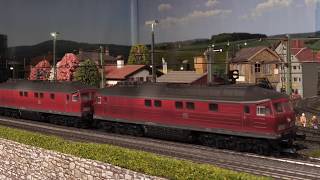 Märklin 36433 und 47810 in Doppeltraktion gealtert UHD/4K @ 60 fps