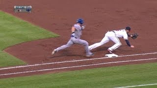 LAD@ATL Gm2: Braves turn two on Schumaker's grounder