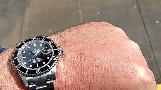 Real Rolex Submariner Date 2007 vs Fake