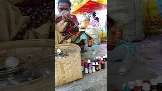 ମହୁ#honey#market#poor men selling honey#sundargarh#odisha