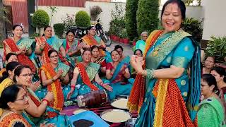 शुभ दिन आया रे बरसों के इंतजार में#kumaunimahilaholi,#ritapandey#kumaoni mahila sangeet