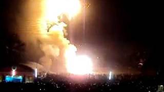 Kizhur Shiva Temple Fireworks .AVI.flv