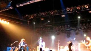 The Kooks - Down to the market (Live in Moscow)