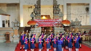 SMPN 6 DENPASAR PERSENIJAR PADUAN SUARA