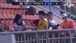 20131008 CPBL 象VS獅 1上 周董強勁界外球，也有人等著接殺？