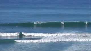 Plenty wave plenty people