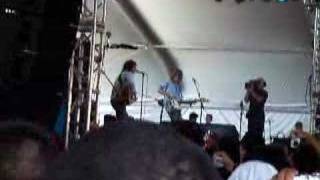 the Kooks, She Moves in Her Own Way - Coachella 2007