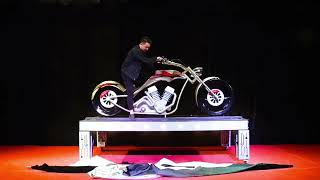 Appearing Motorcycle Illusion (Platform)