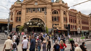 'Overwhelming' increase in support for immigration and multiculturalism in Australia