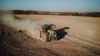 POV / Driver view Claas Xerion 3800