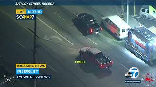 LAPD chase pickup truck through the San Fernando Valley
