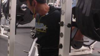 HanhChampion 405lb squats