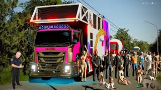 ผมเอารถแห่มารับจ้างแห่นาครอบหมู่บ้านเพลงลั่นสนั่นทุ่ง | Farming Simulator 19