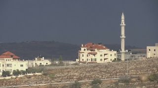 West Bank: Settlers leave Amona amid growing international concern over settlements