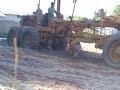 motoniveladora 120b cortando lote grader niveleuse motoconformadora